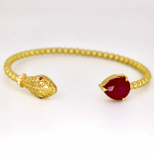 Snake bracelet with Pear Red Stones